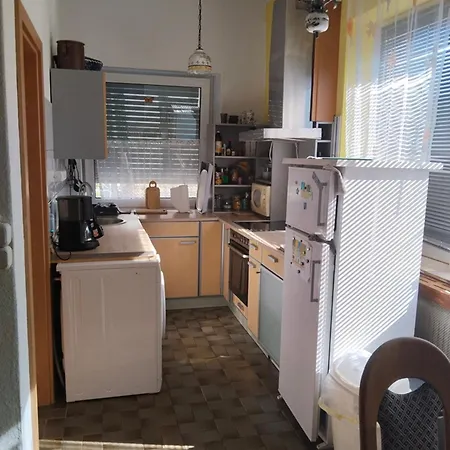 Ferien-u. Monteurwohnung Ganze In Schieder- Schwalenberg Apartmán *