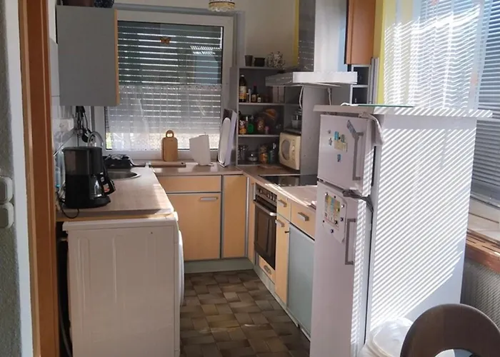 Ferien-u. Monteurwohnung Ganze In Schieder- Schwalenberg Appartement *